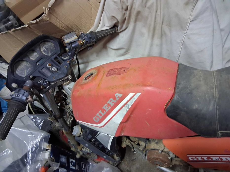 Duas Gileras rv 125cc