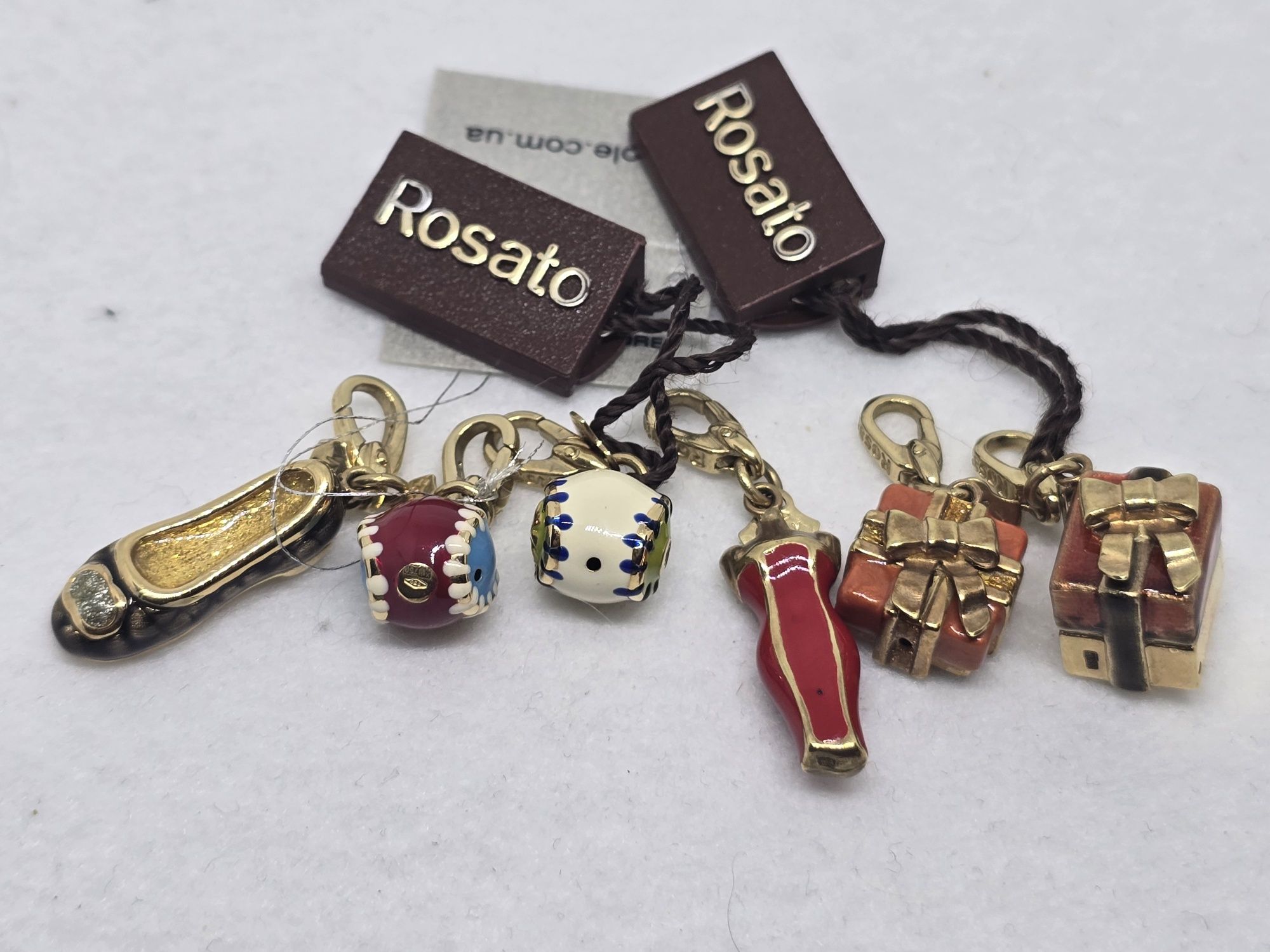 Шарми Rosato Італія. Підвіси