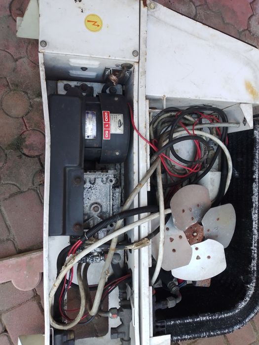 Холодильна установка Carrier Zephyr  180