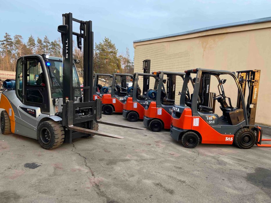 Вилковий дизельний навантажувач MANITOU MC30, погрузчик Маниту