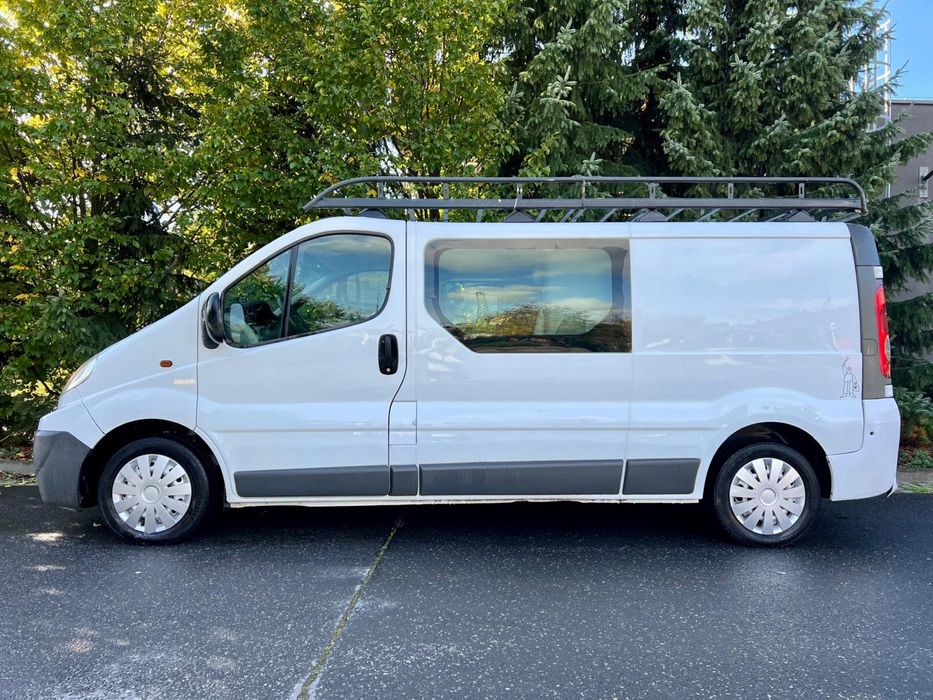 Renault Trafic 2.0 Long 6 osob
