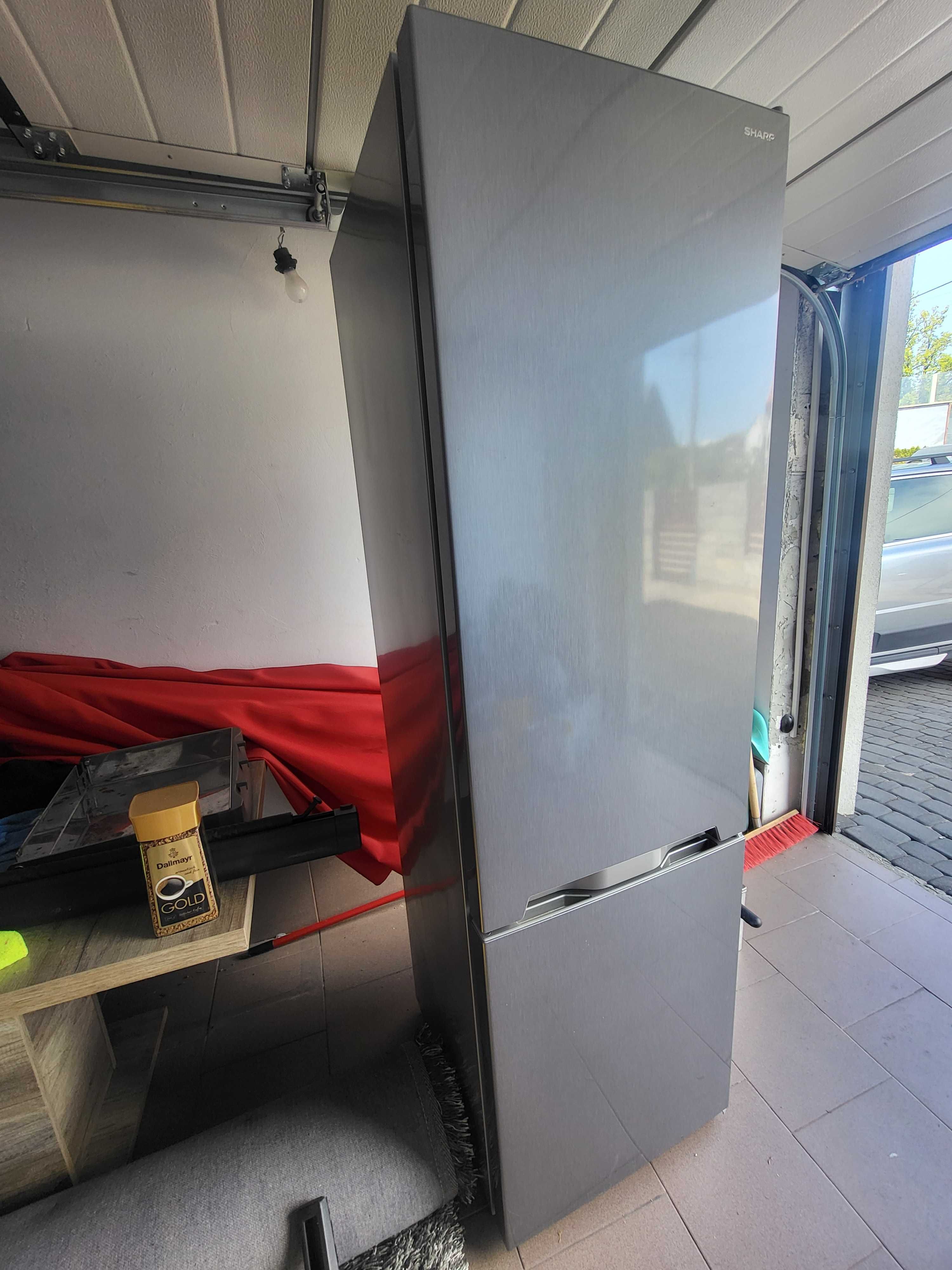 Lodowka sharp 180cm 5letnia