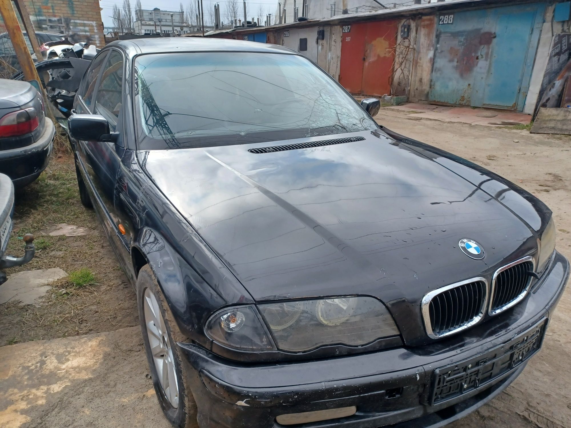 BMW  E46  INDIVIDUAL 2004 год продам не срочно