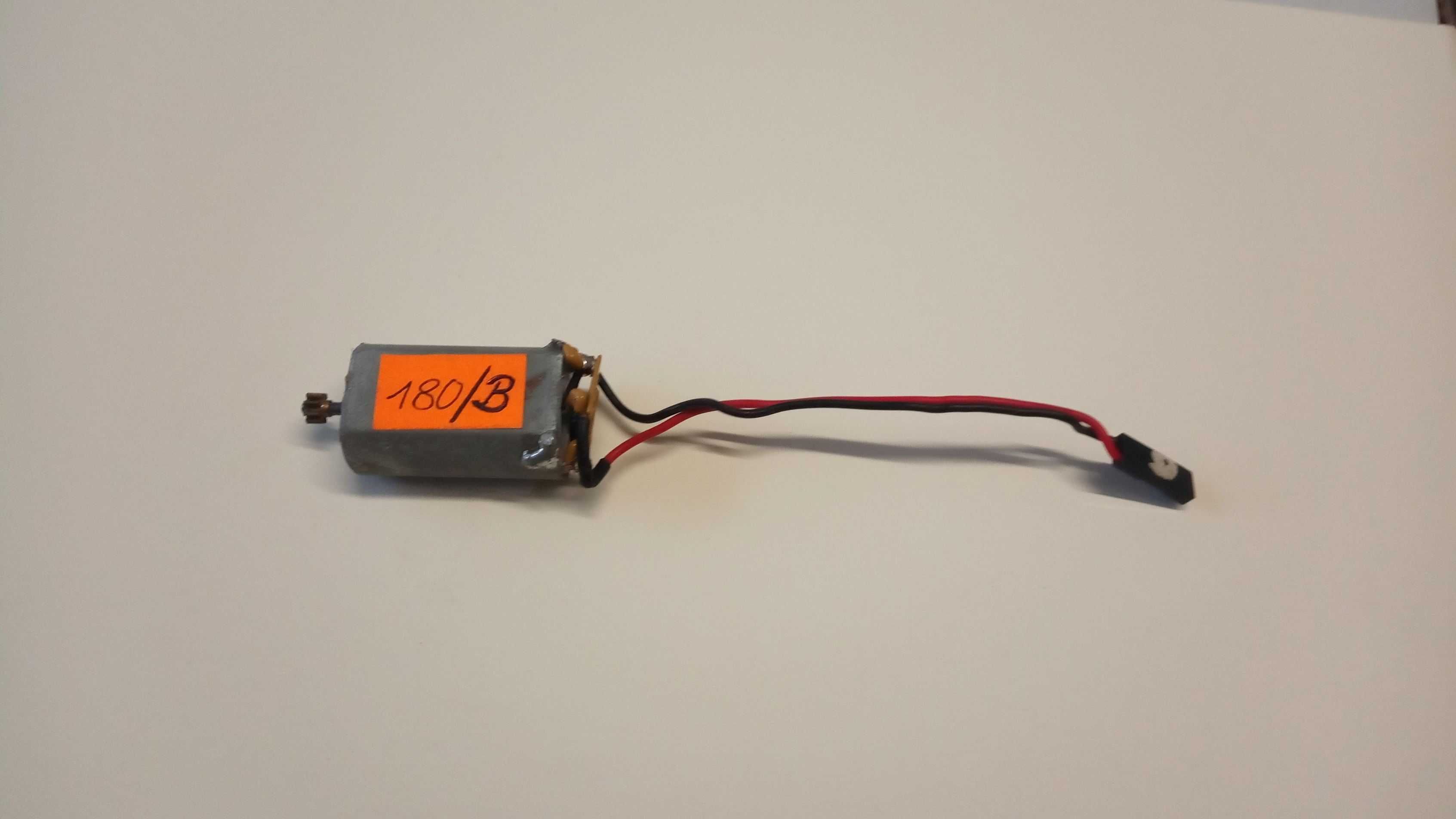 Śmigłowiec RC Lama V3/V4 - silnik elektryczny klasy 180/B