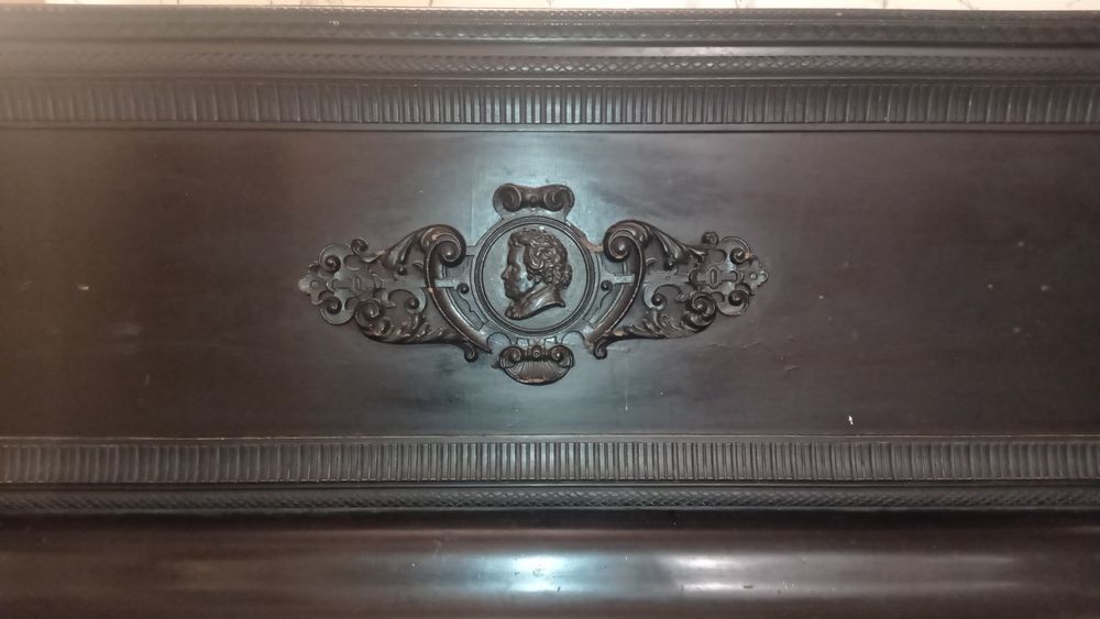 Піаніно Mecklenburg