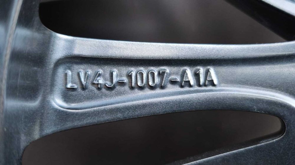Koła Ford Fuga III Volvo 18" opony zima 225/60/18 5x108 (OL1986)