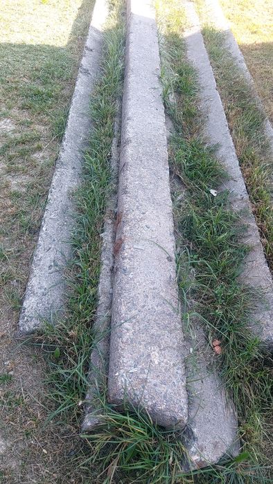 Стовпи  армовані