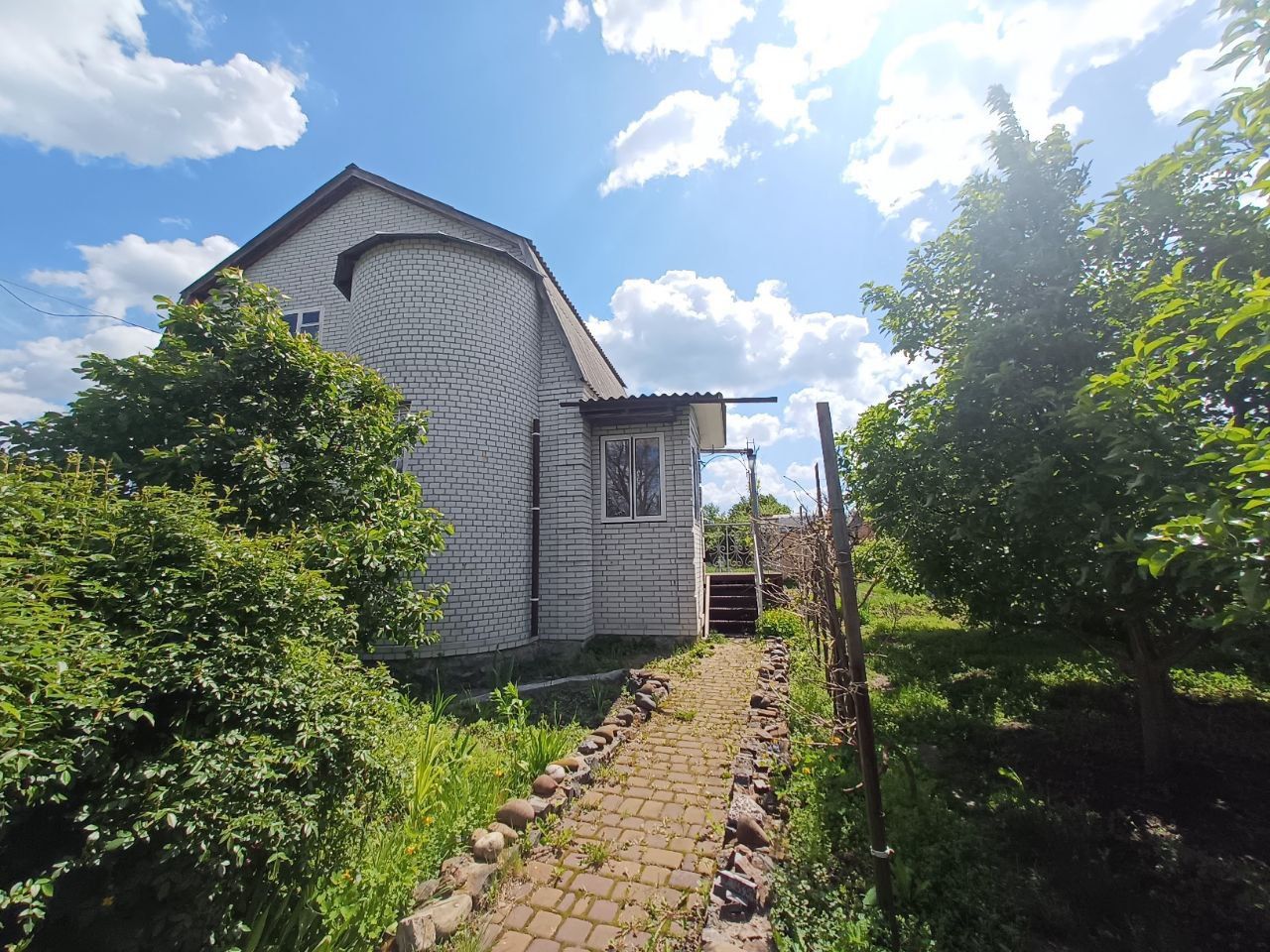Продаж дачного будинку