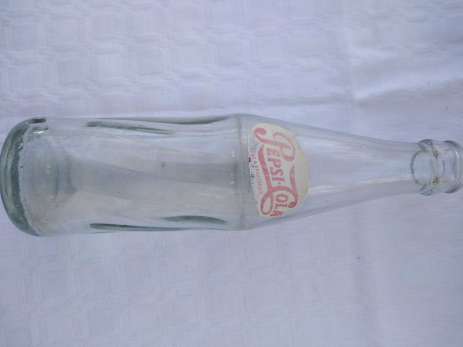 Grade Pepsi com 19 Garrafas