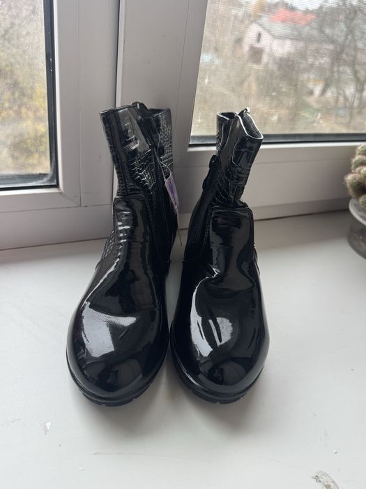 Чоботи жіночі нові 37 розмір