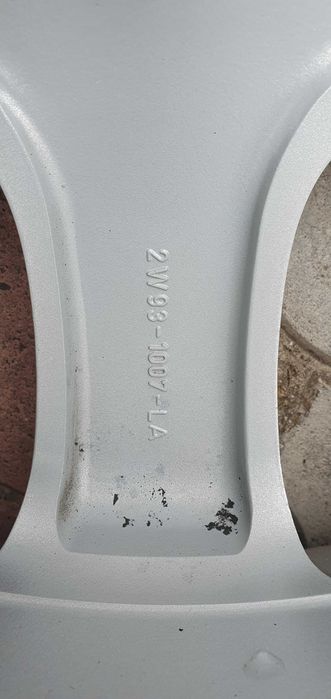 Комплект дисков 18" 5*108 Jaguar Volvo Ford Land Rover с резиной