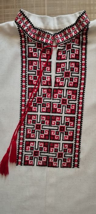 Вишиванка на хлопчика 10-12 років