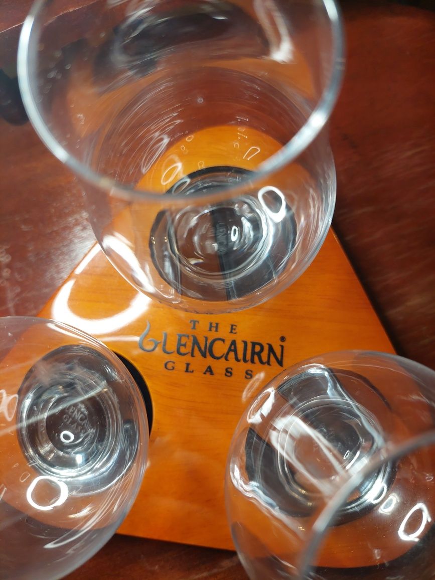 Szklanki do whisky Glencairn zestaw z podstawką