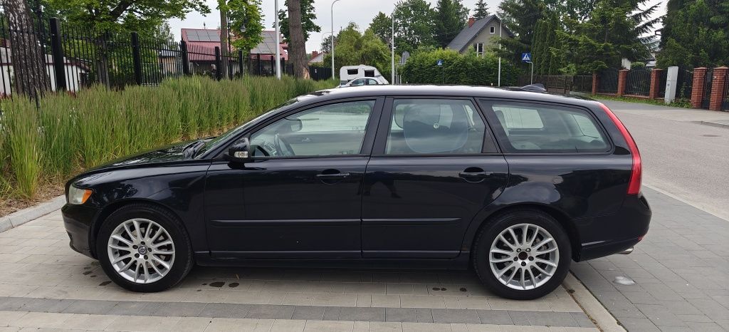 Volvo V50 D3 automat 2.0 TDI 2011