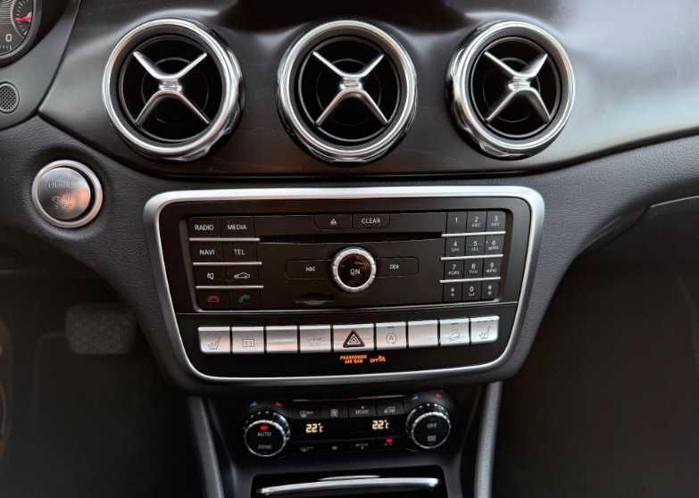 авто з Європи Mercedes-Benz GLA 250