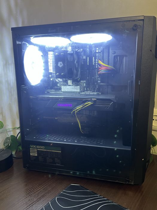 Продам ігровий пк відеокарта рх5500хт проц р5 5500 озу 16гб ддр4