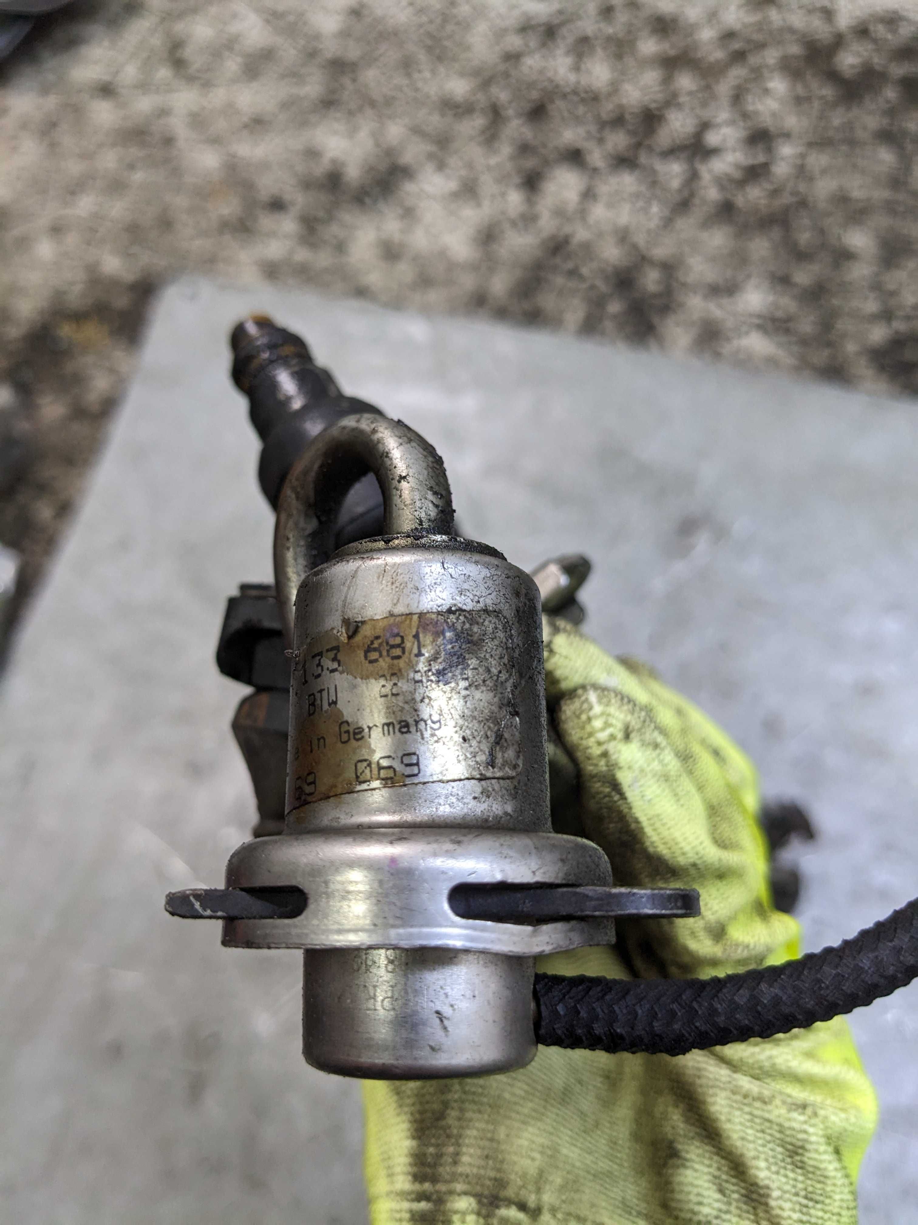 Audi A3 8L 1.8T Listwa Wtryskowa