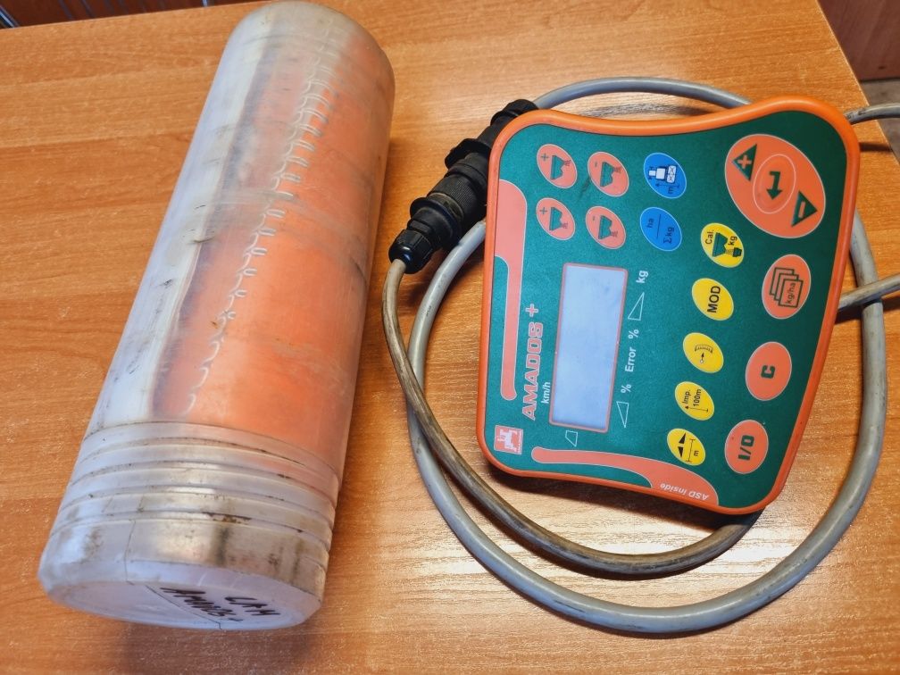 Rozsiewacz zawieszany Amazone ZA-M 1501 Komputer 2013r 3000l Limiter