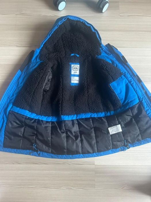 Куртки дитячі розмір 110