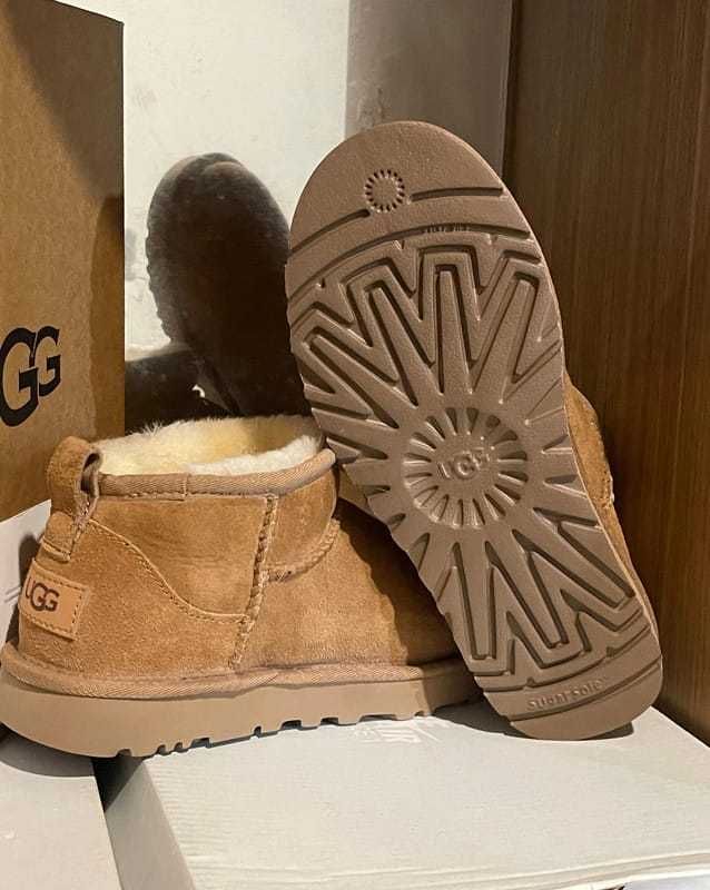 UGG Classic Ultra Mini Snow boots Size 38
