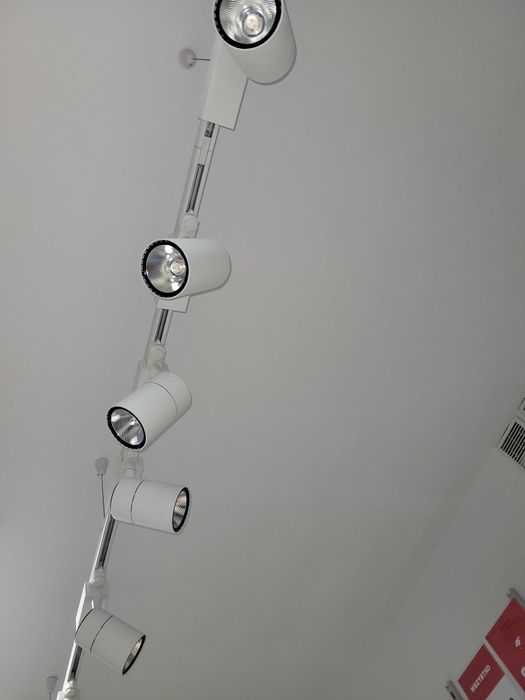 Oświetlenie szynowe sklepu 4f Led 54szt