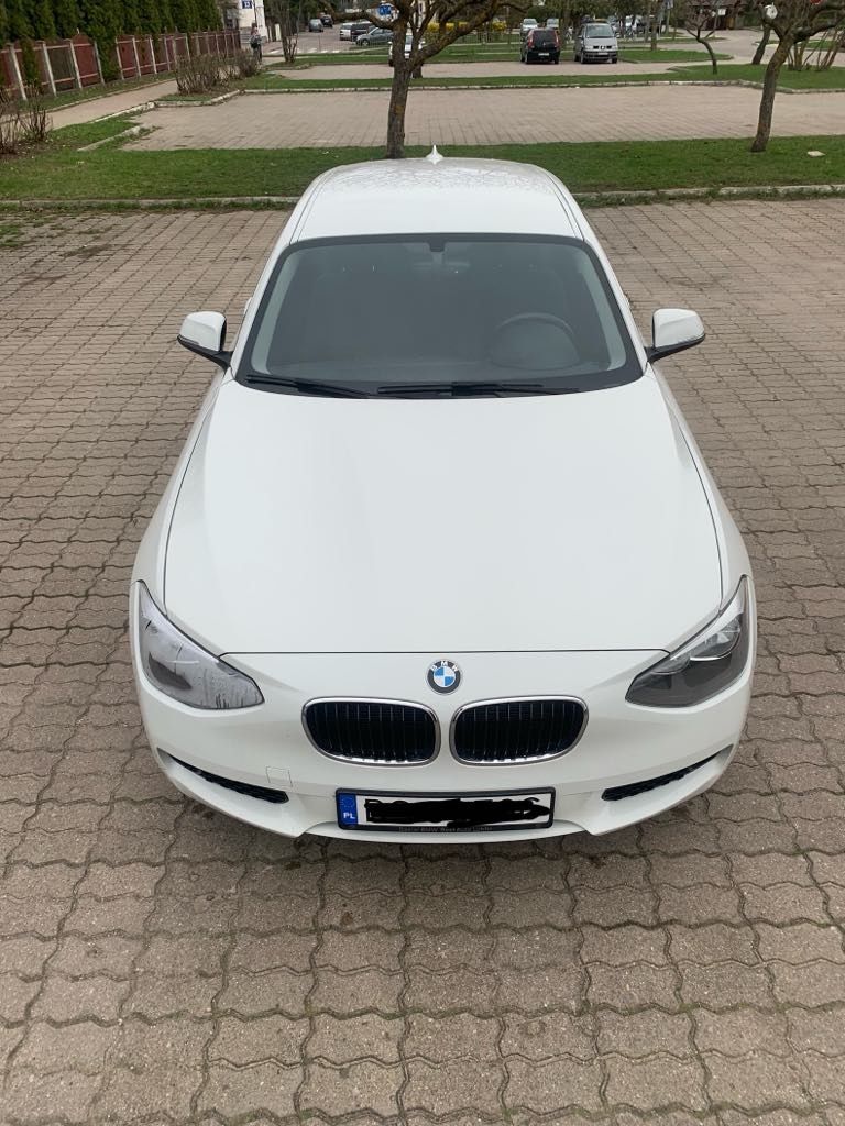 BMW F21 114i 2012 Biała Perla Igielka malutki przebieg