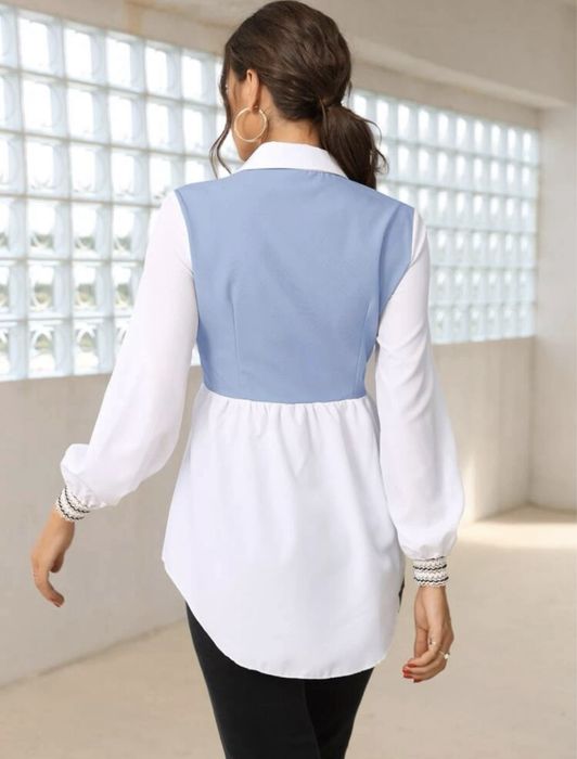 Blusa branca e azul