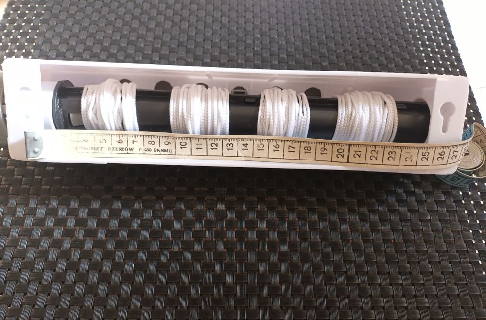 Suszarka automatyczna na pranie zwijana