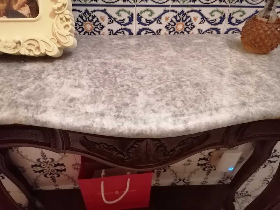 Mesa Cardência de mármore