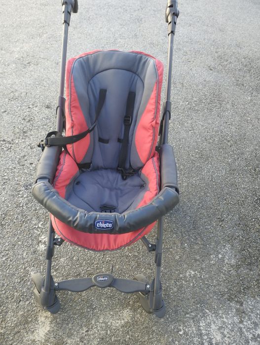 Carrinho de bebê barato