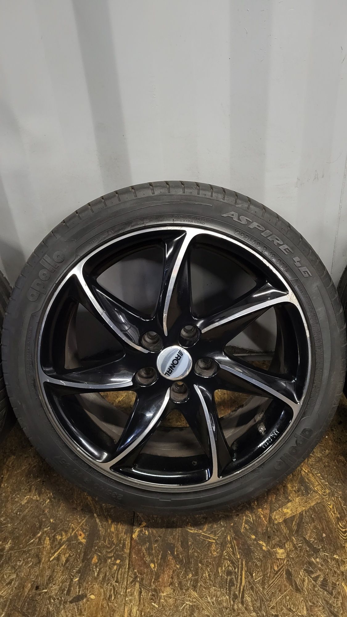 Alufelgi Ronal 18" 5x120 z 235/40 BMW 3 E90 F30 5 E60 Opel Insignia T5
