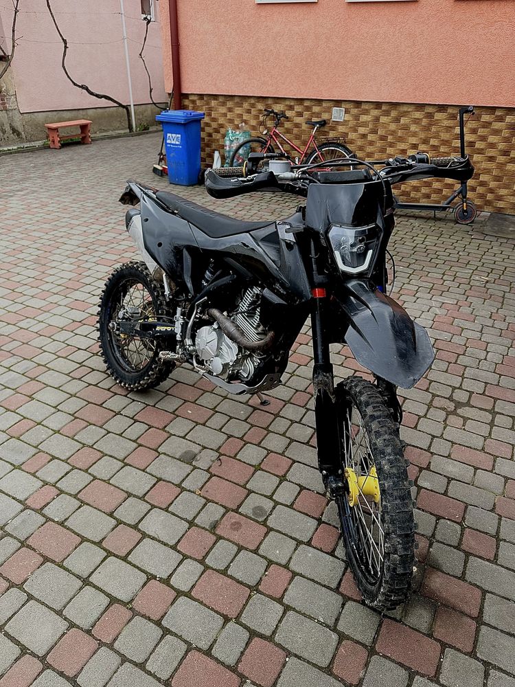 Продам Advance 300