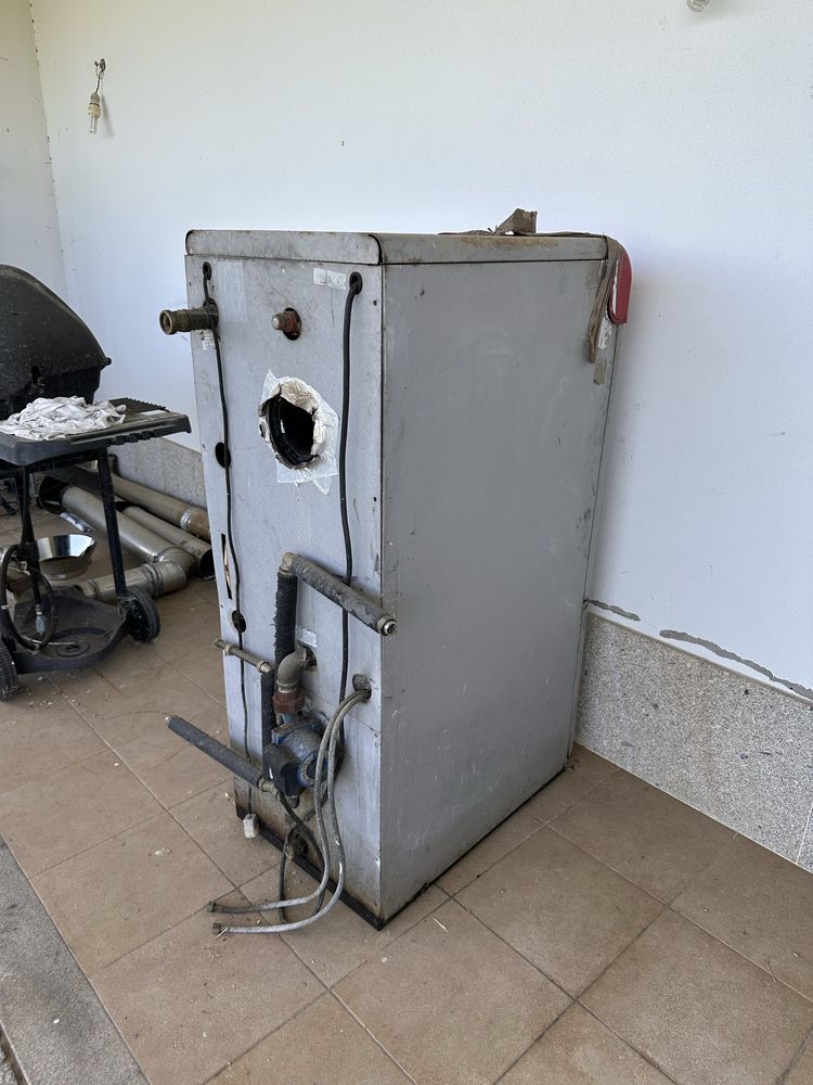 Caldeira Ferroli a Gasoleo