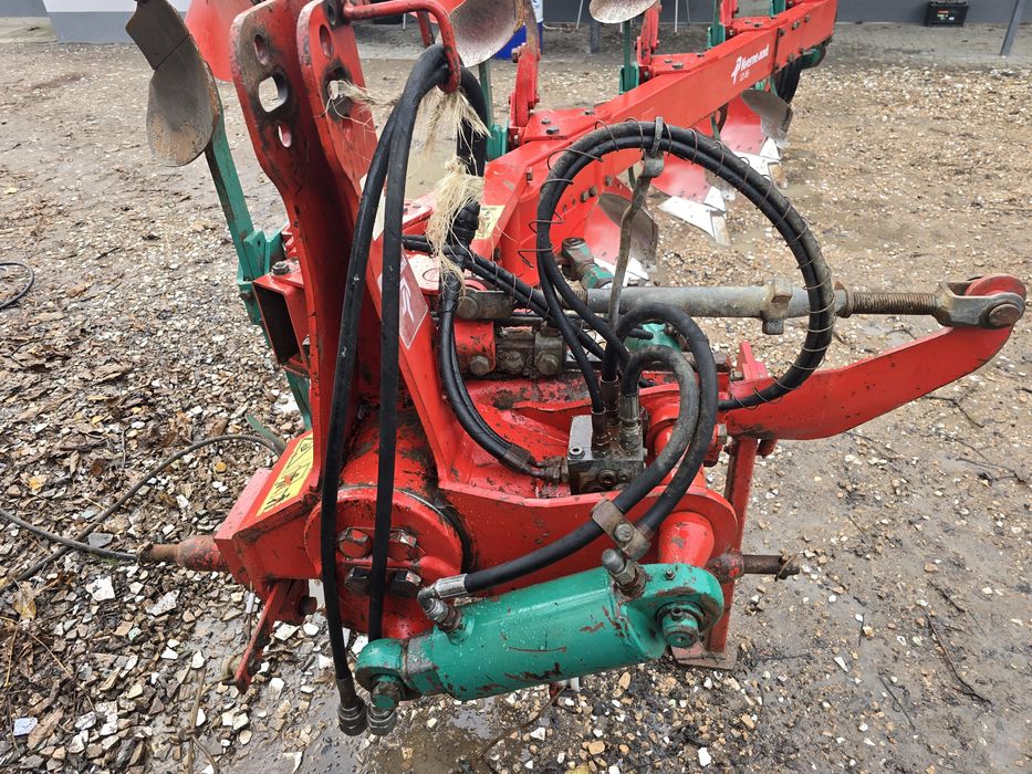 Pług Kverneland 5 (4+1) LD 85 orginał nowe elementy liniowanie