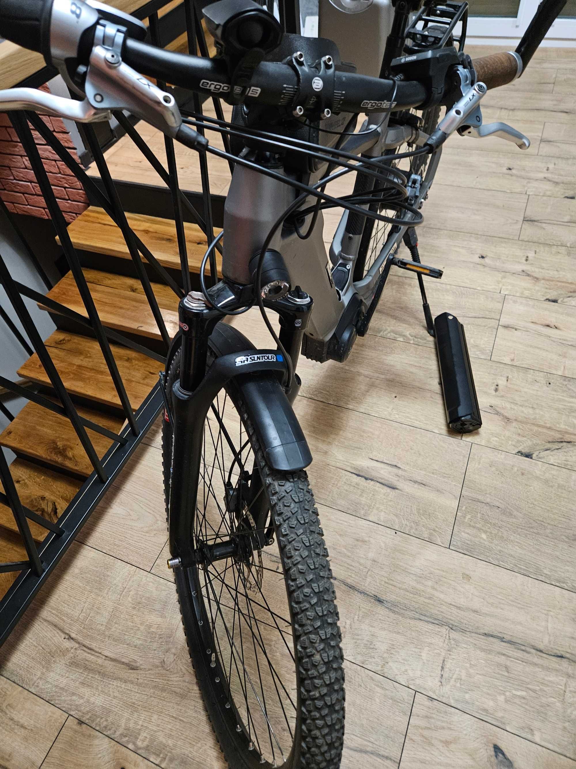 SPRZEDAM BĄDŹ ZAMIENIĘ Szwajcarski elektryczny rower IBEX BOSCH E-bike