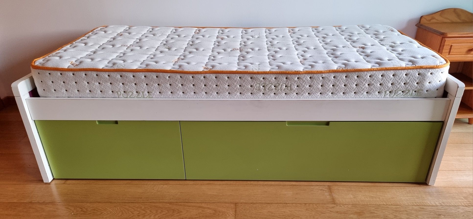Cama de solteiro