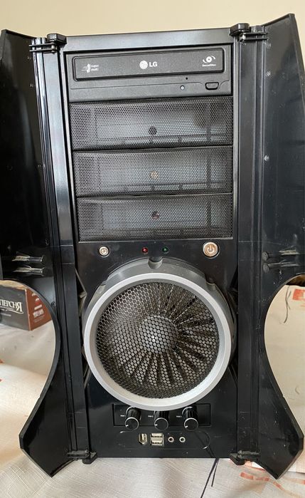 Компьютер для роботи/ігор