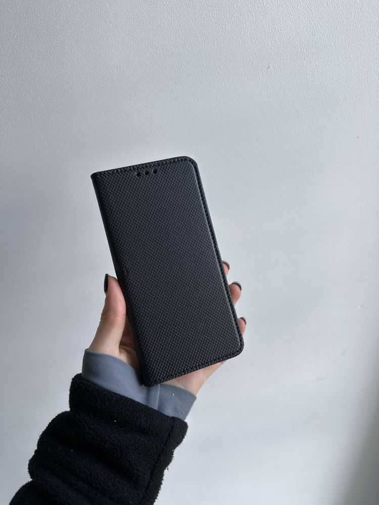 Szkło hartowane i etui czarne zamykane do XIAOMI REDMI 8