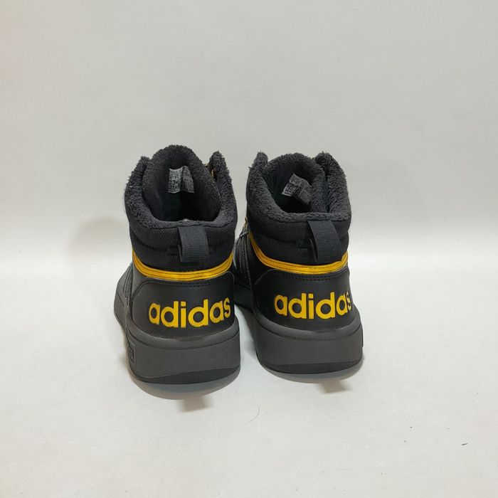 Кроссовки Adidas размер 41