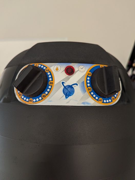 Професійна сушарка для волосся з ковпаком