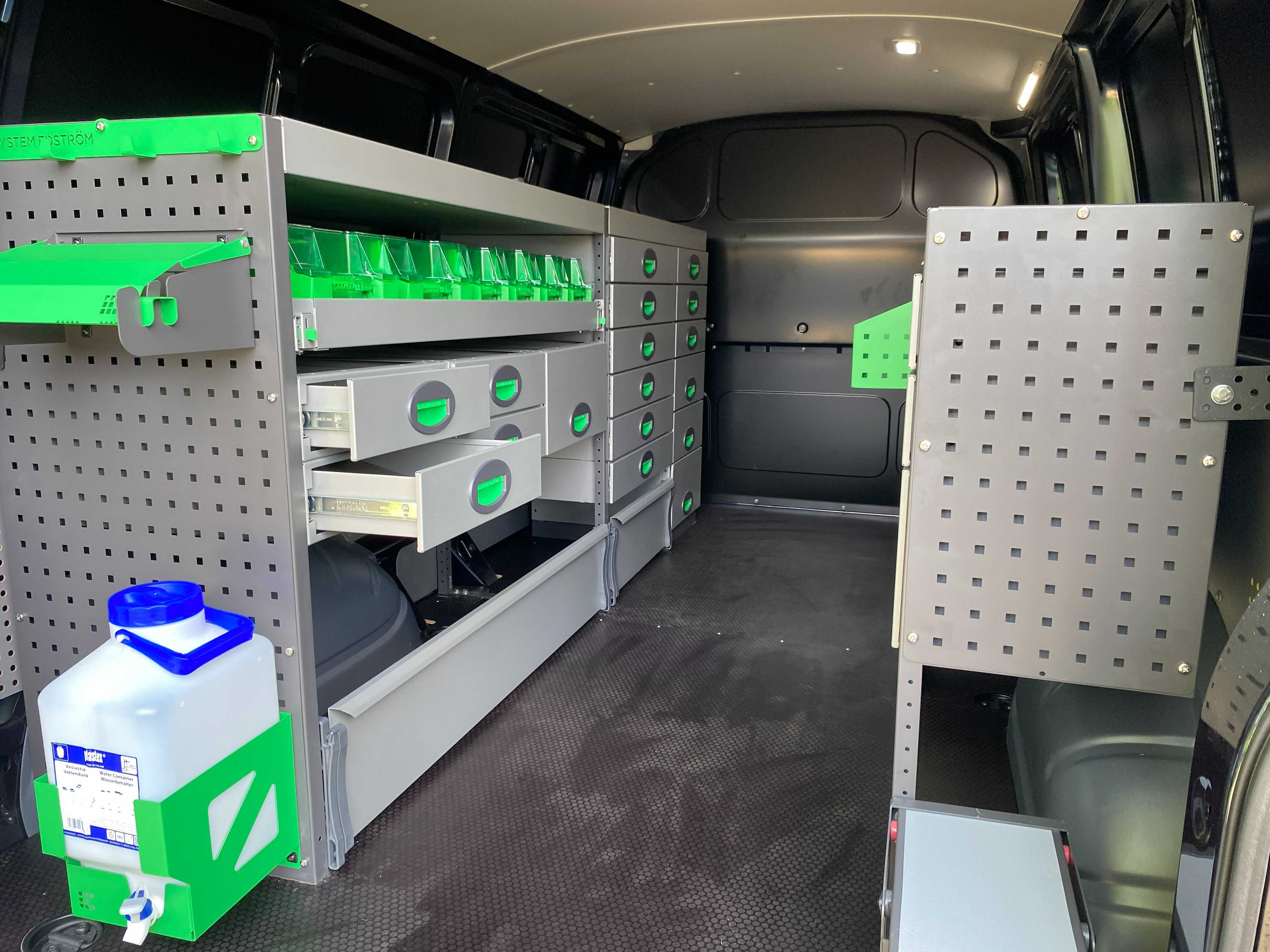 Zabudowa serwisowa warsztatowa regały bus szafki Master Ducato Crafter