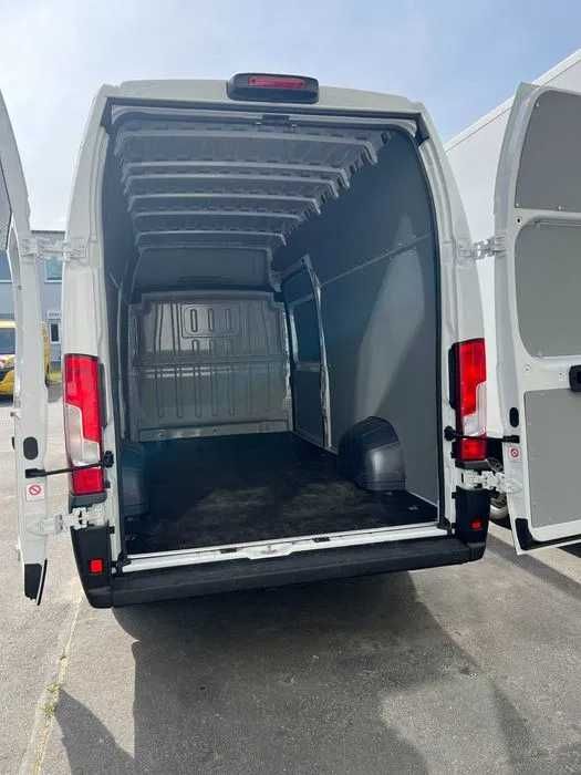 Wynajem busa Fiat Ducato 2023 L4H2 Furgon/Blaszak/Dostawczy/paleciak