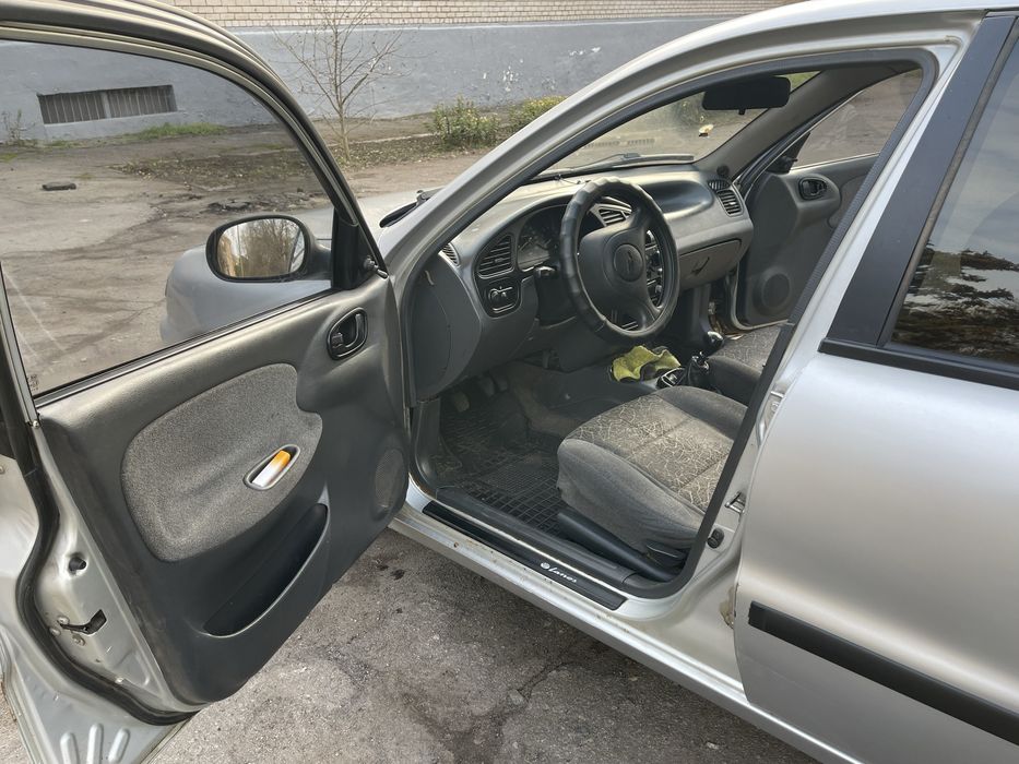 Продам авто Ланос 1.5