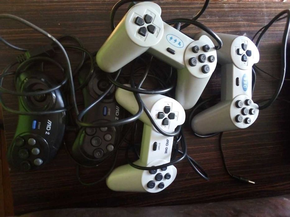 Ігрова приставка 16 бітна Sega mega drive 2