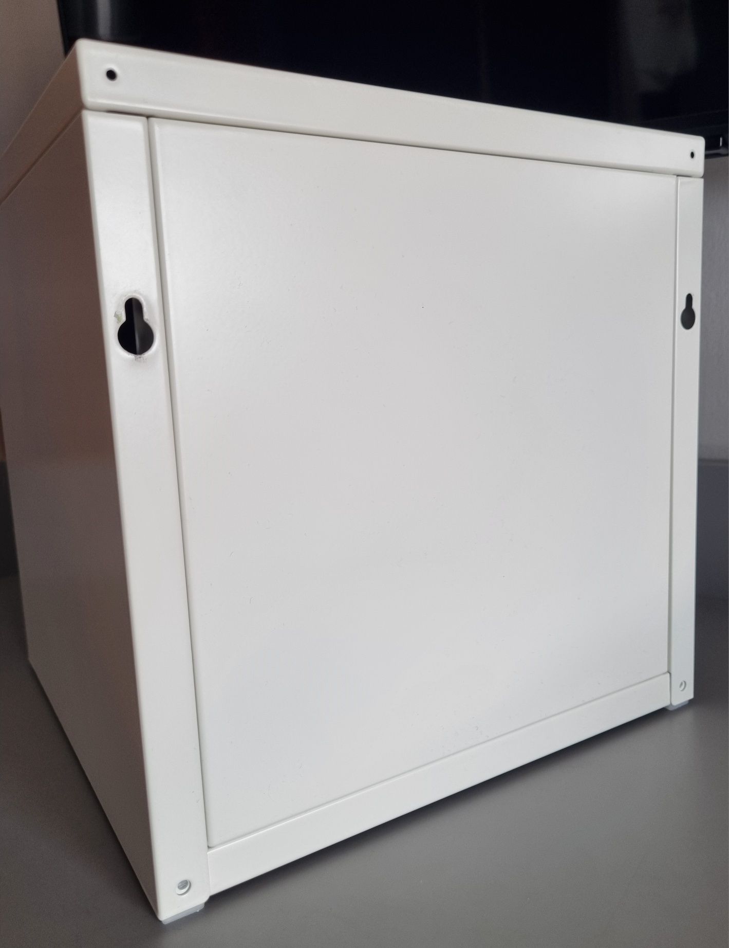 Cubo/armário metálico Ikea Lixhult