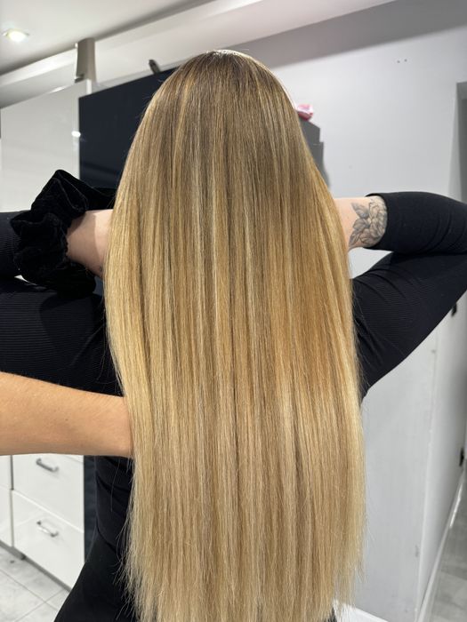 Przedluzanie zageszczanie wlosow