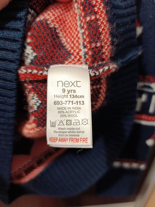 Светр новорічний 9 років (134см)