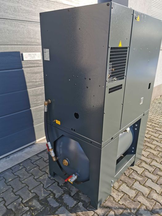 2018r 15kw Sprężarka śrubowa 2300L/min KAESER SK25 +OSUSZACZ KOMPLET