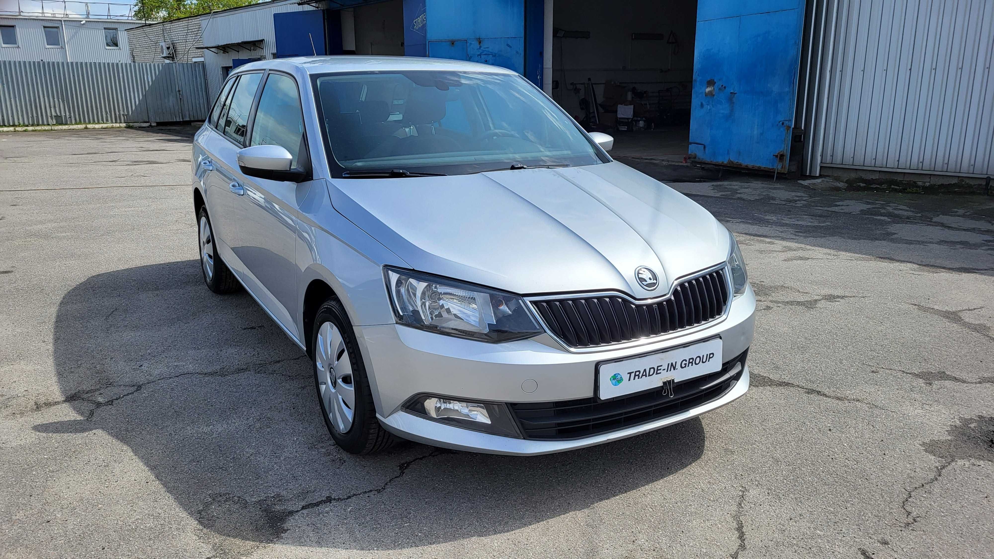 Авто Skoda Fabia Combi 2017 1.0