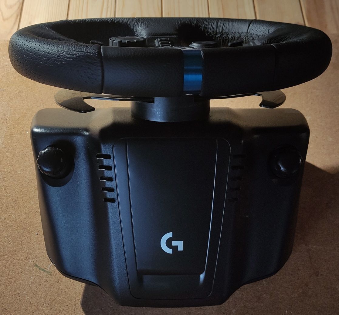 Logitech G923 PS4/PS5/PC